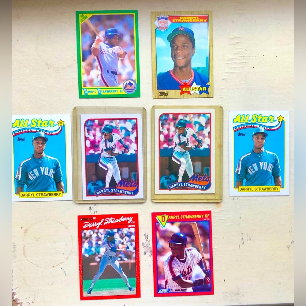 1989 & 90 Upper Deck / Donruss Darryl Strawberry Card Lot (Eight Cards in Total)